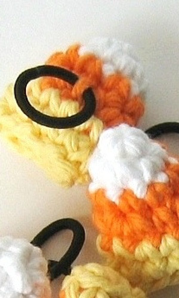 How to crochet Candy Corn Amigurumi Hair Ties