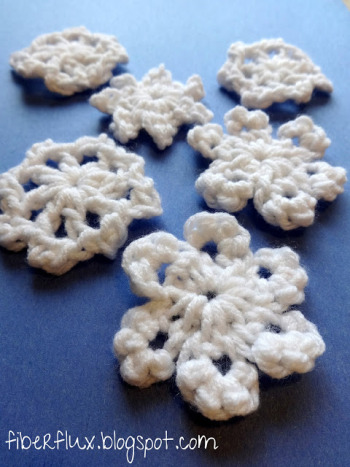 21 Free Fabu Frozen #Crochet Patterns compiled by SimplyCollectibleCrochet.com
