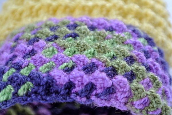 Tuscan Countryside Cuff crochet pattern by Celina Lane, SimplyCollectibleCrochet.com #crochet @SCCelinaLane