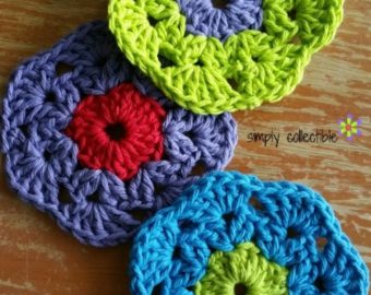 Retro Bloom Coaster or Scrubbie free crochet pattern