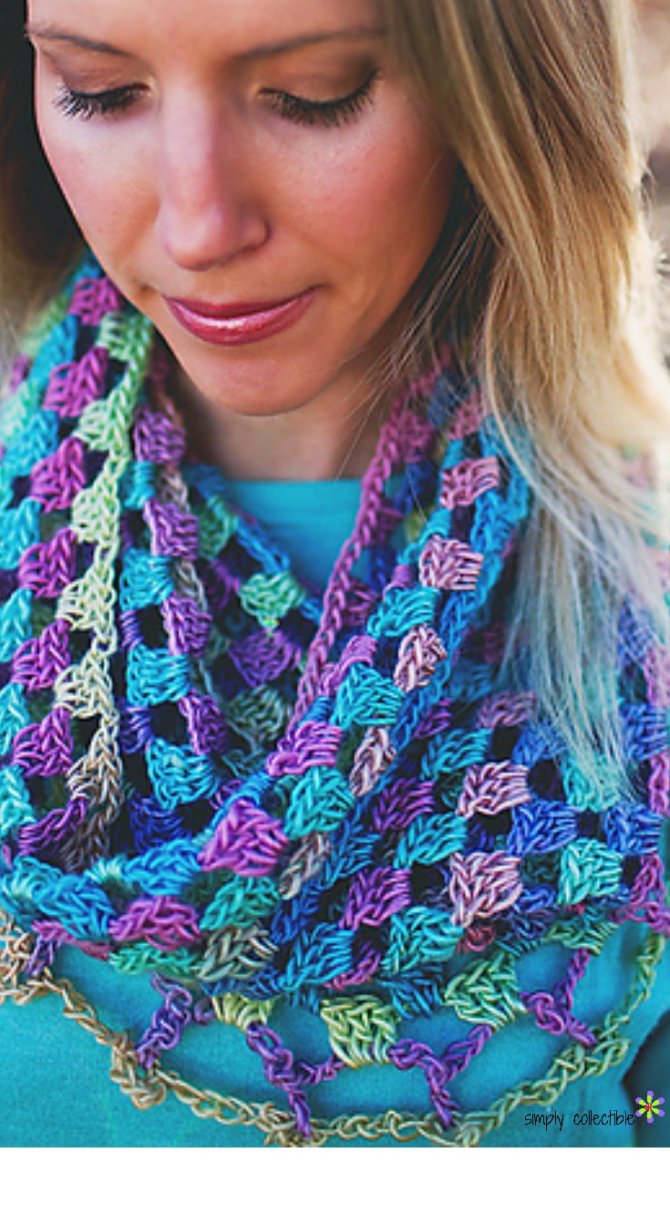 Lily’s Sweetheart Cowl crochet pattern