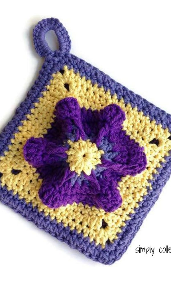 Penelope’s Pretty Petunia Potholder crochet pattern