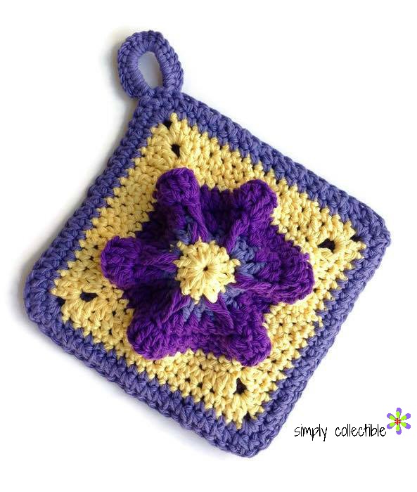 Penelope’s Pretty Petunia Potholder crochet pattern