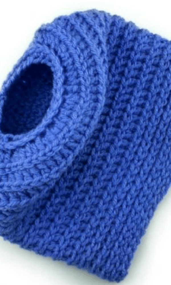Edgy Messy Bun Hat 2-in-1 crochet pattern & tutorial – Full Beanie, too! (2 sizes)