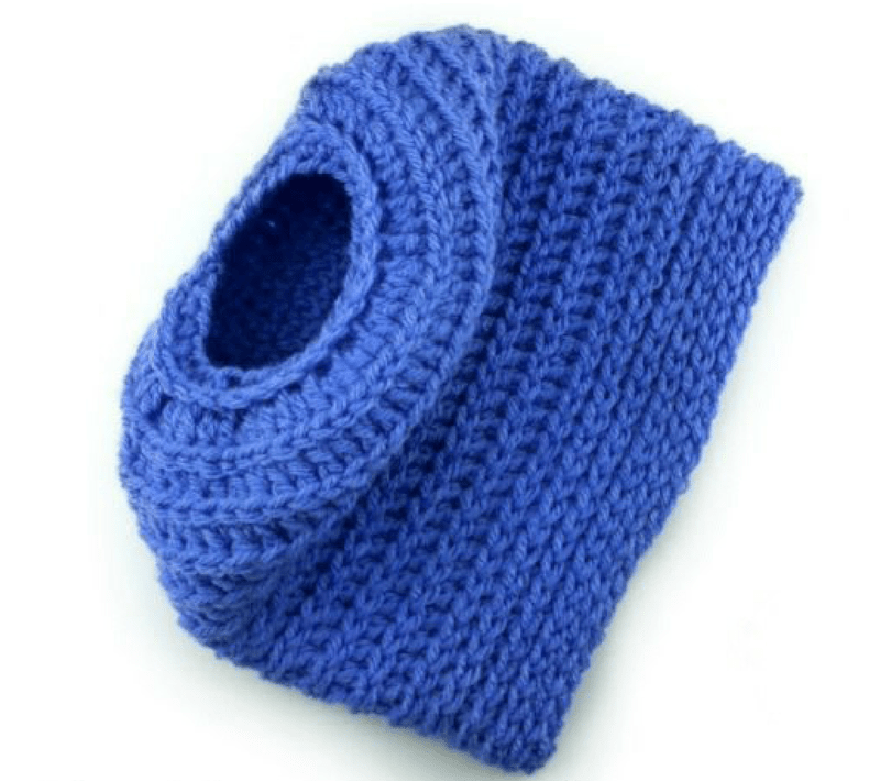 Edgy Messy Bun Hat 2-in-1 crochet pattern & tutorial - Full Beanie, too! (2 sizes)