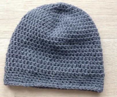 Basic Men’s Hat Crochet Pattern - These 14 crochet hat patterns for men are unique, fun to make and stylish. Pick up your hook and your favorite crochet beanie pattern and get stitching!  #crochethatpatterns #crochethatsformen #menscrochetbeanies
