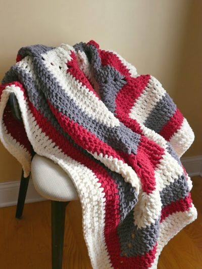 17 Easy Crochet Afghan Patterns to Start This Weekend • Simply ...