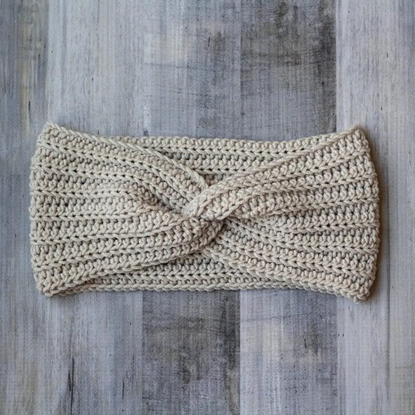 Crochet Simple Twisted Ear Warmer 