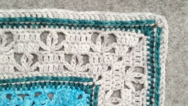 A lacy crochet banksia border pattern