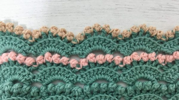 Border pattern with berry crochet edging