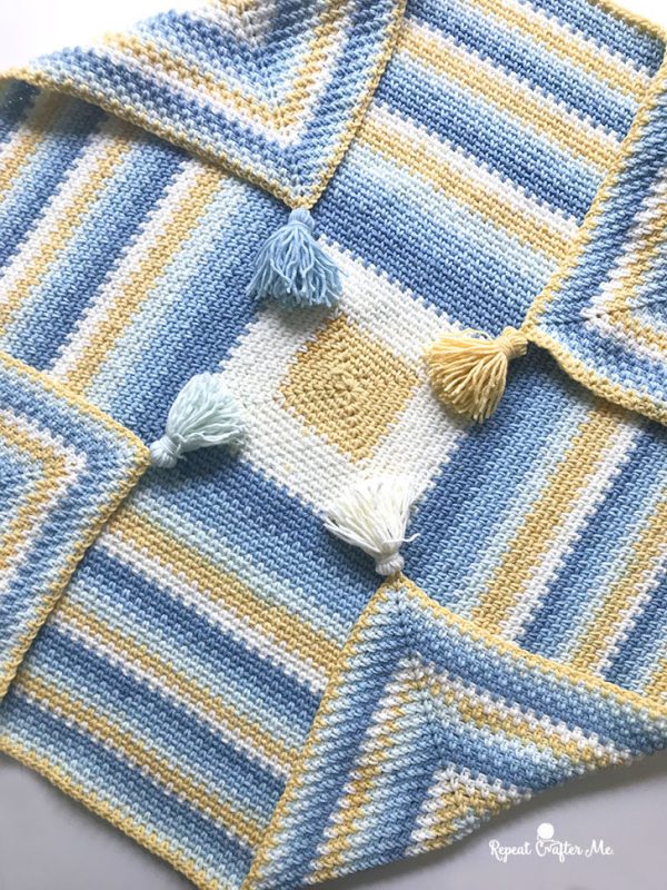 Moss Stitch in a Square Crochet Blanket