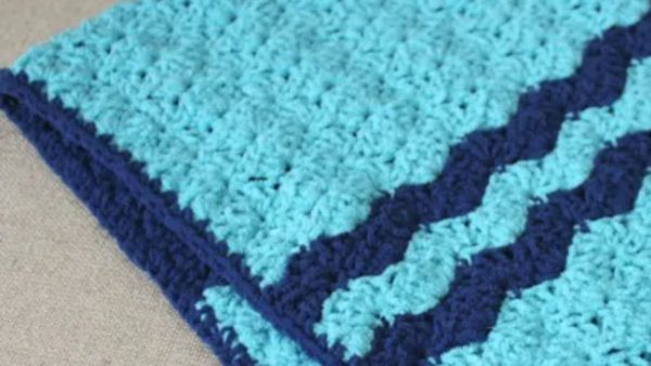Shells Preemie Crochet Blanket