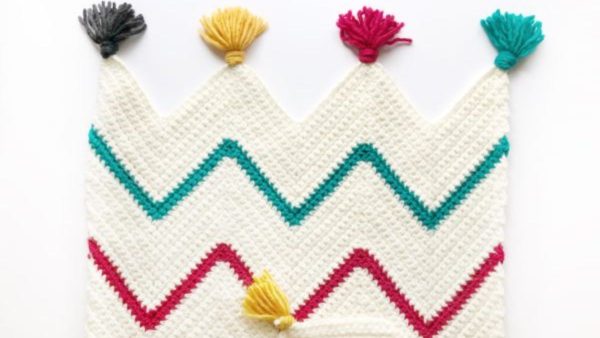Crochet Chevron Blanket with tassel at the edge