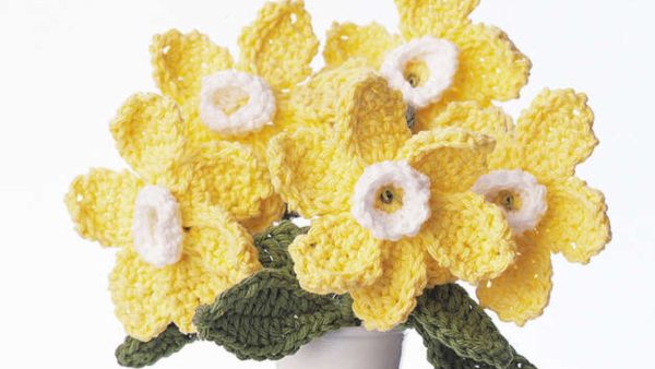Daffodil Crochet Bouquet