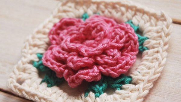 Rose Crochet Granny Square 