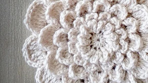 The Never Ending Crochet Wildflower