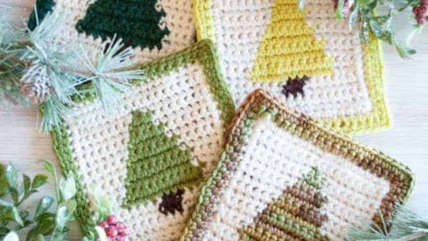 Crochet Christmas Tree Coaster 