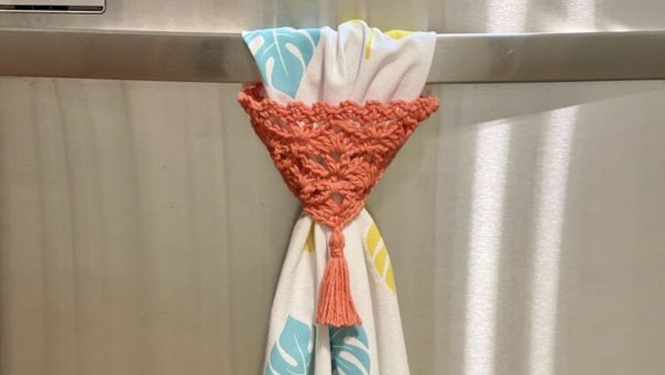 Crochet Aurora Towel Topper
