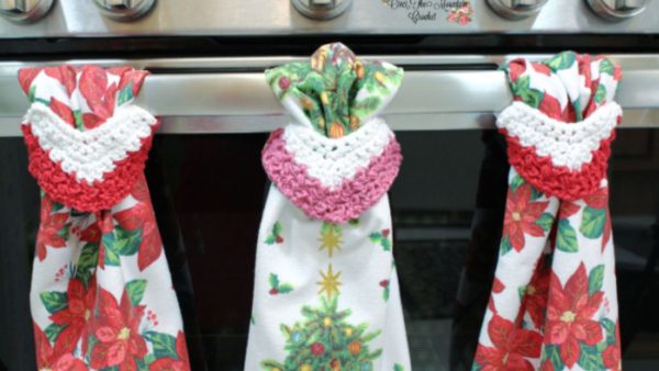 Crochet Christmas Towel Topper