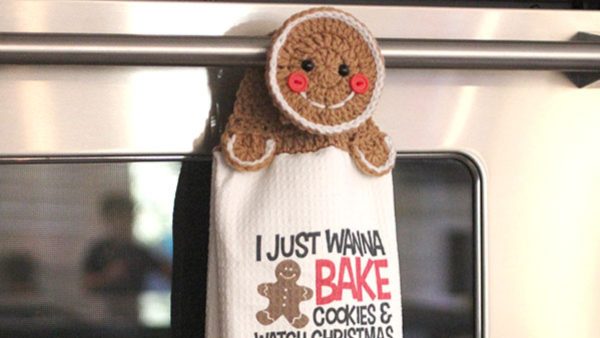 Crochet Gingerbread Towel Topper