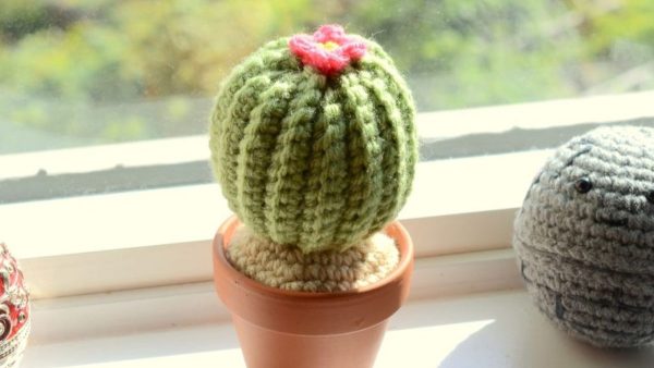 Small Potted Crochet Cactus 