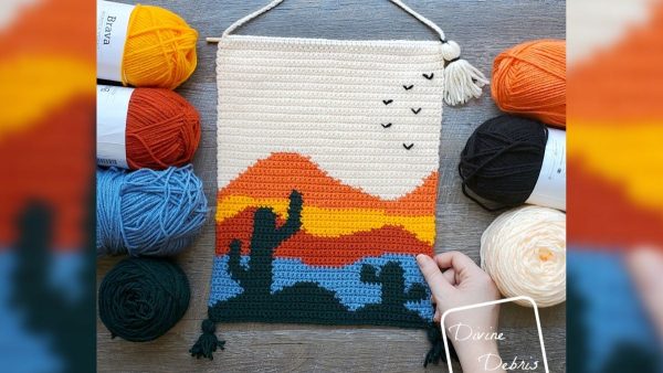Cool Crochet Cactus Wall-Hanging 