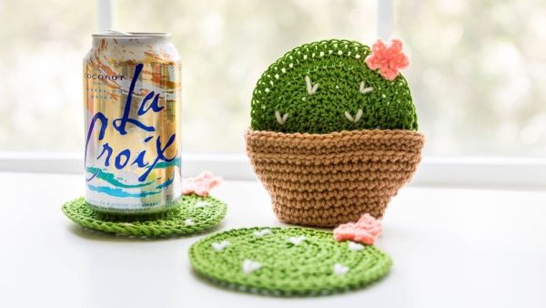 Crochet Cactus Coasters